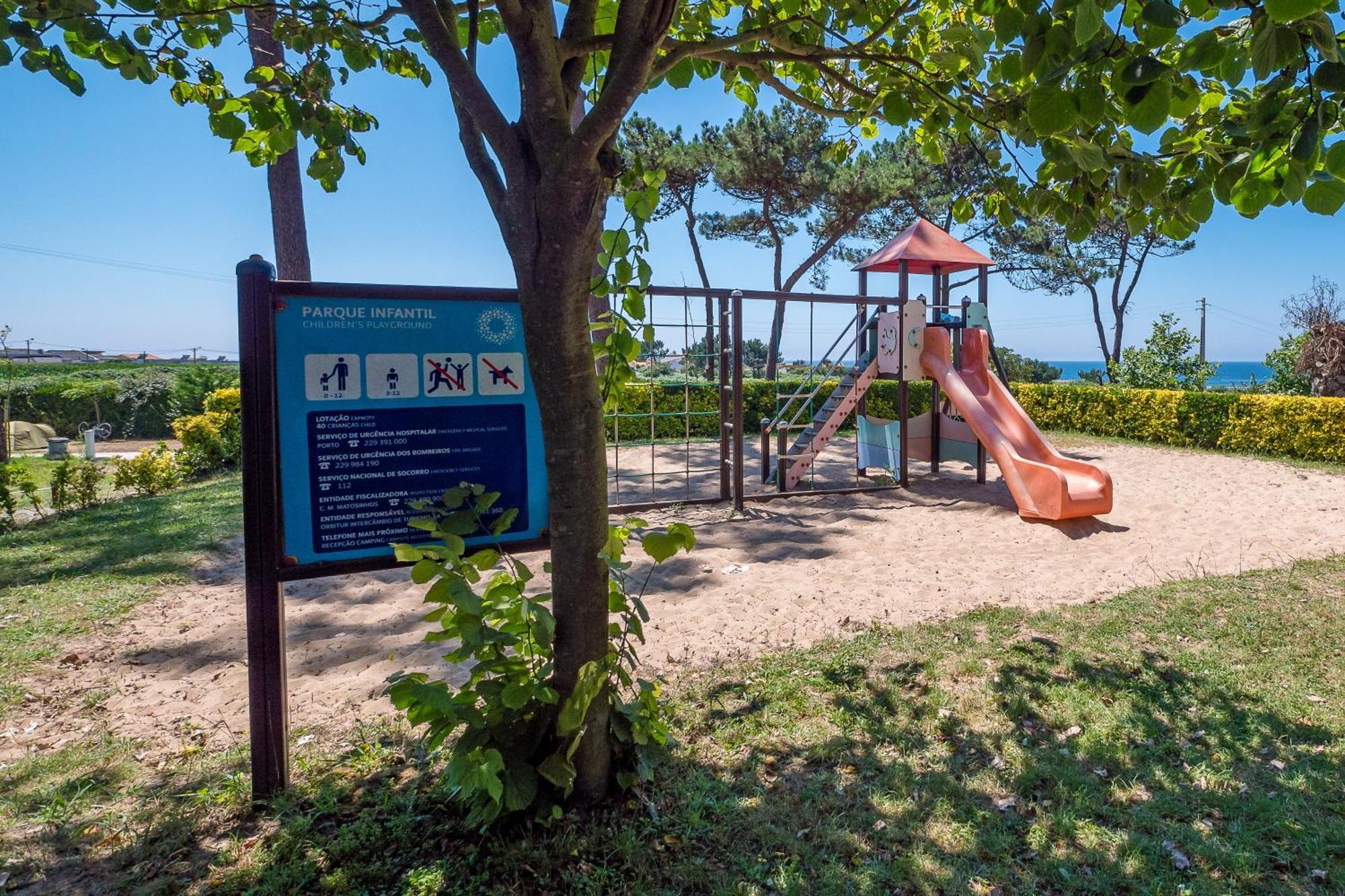 Parque De Campismo Orbitur Angeiras Hotel Екстериор снимка
